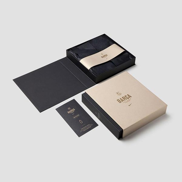 luxury-apparel-boxes-packaging