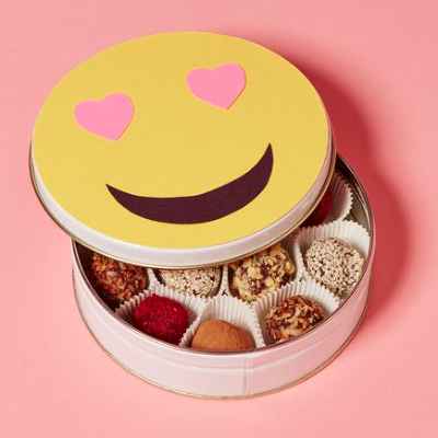valentine-boxes-with-logo