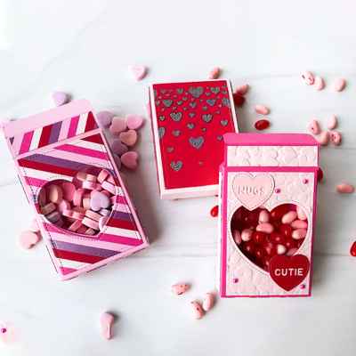 valentine-heart-candy-boxes